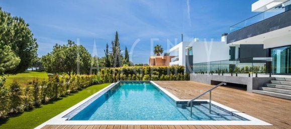 5 bedrooms Villa in Quarteira, Portugal No. 117890 3