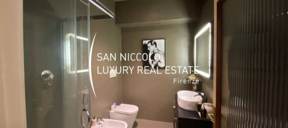 2 bedrooms Apartment in Florence, Italy No. 212687 10