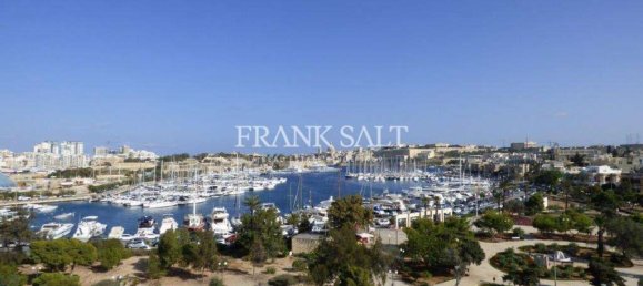 325m² Office in Gzira, Malta No. 12980 8