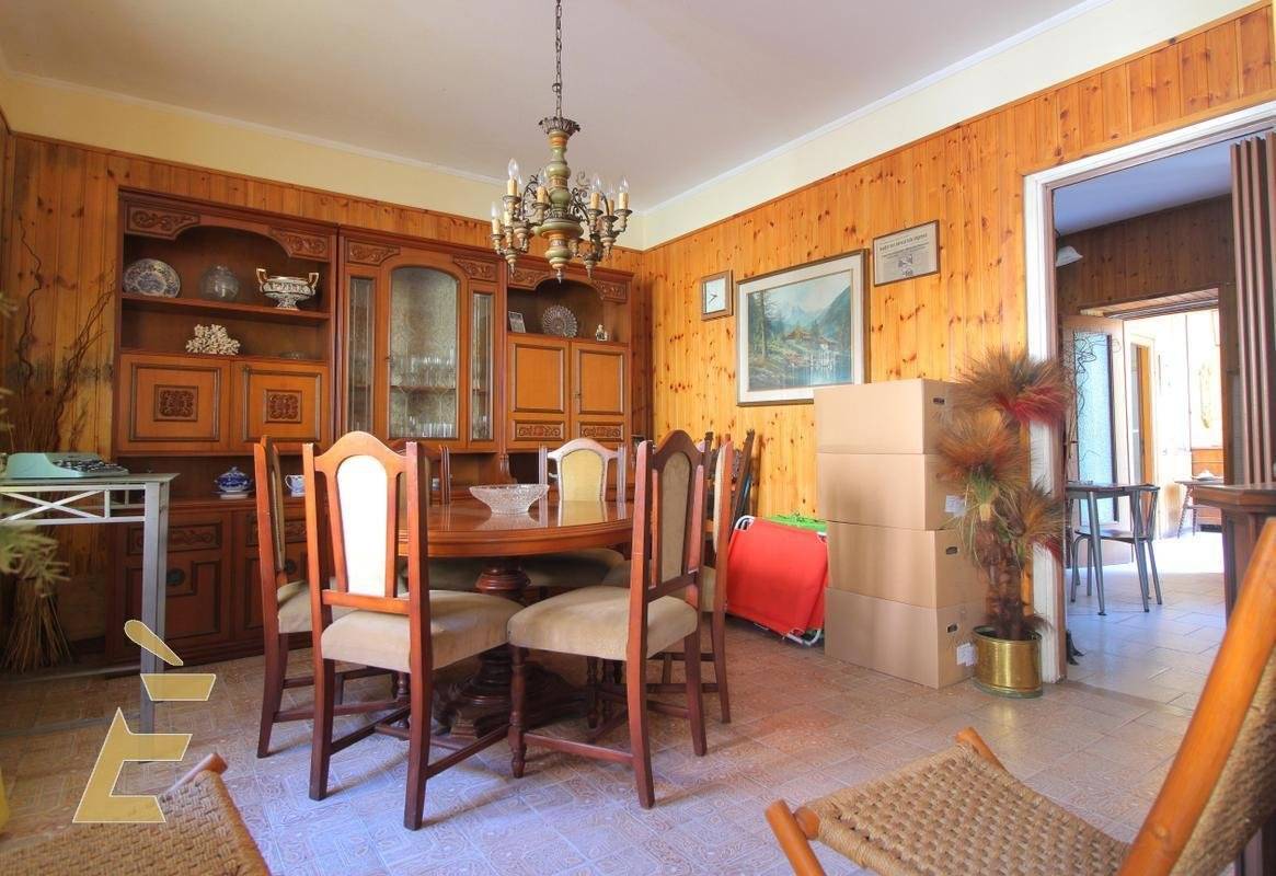 2 bedrooms Villa in Vidigulfo, Italy No. 272223