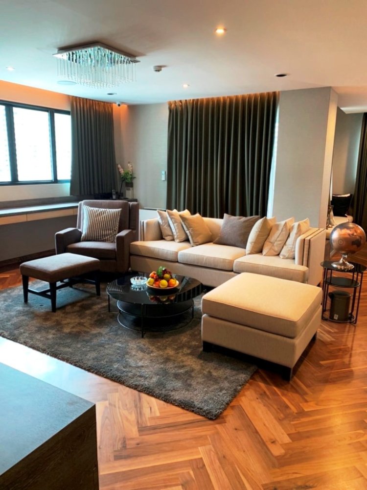 2 bedrooms Condo in Bangkok, Thailand No. 6571