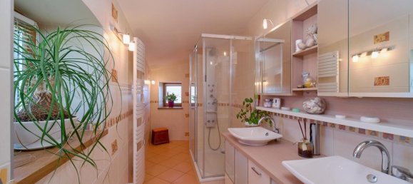 5 bedrooms Villa in Rhone, France No. 346425 11