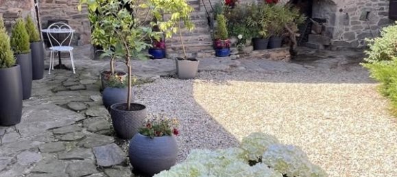 5 bedrooms Villa in Rhone, France No. 346425 2