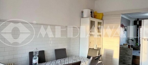 Квартира с 5 комнатами в Порденоне, Италия № 12772 6