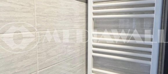 Квартира с 5 комнатами в Порденоне, Италия № 12772 15