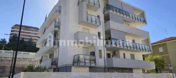 Apartamento T2 em Pescara, Italy N.º 339704 35