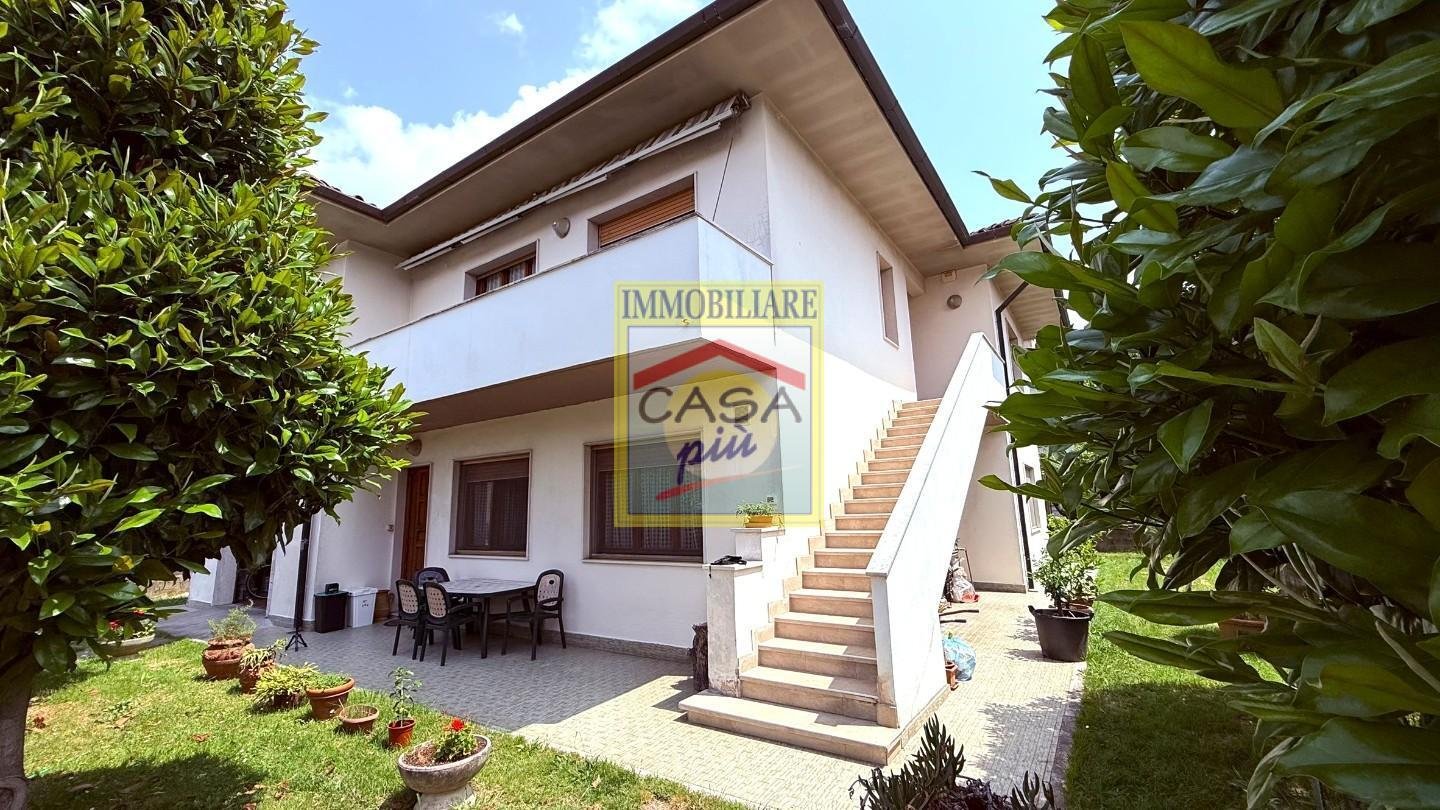 5 Schlafzimmer Villa in Vicopisano, Italy, Nr. 390819