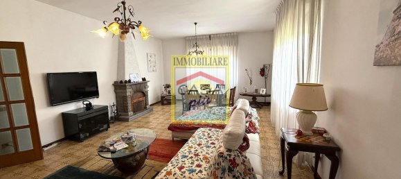 5 غرف نوم فيلا في Vicopisano, Italy رقم 390819 3