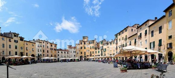 Коммерческая недвижимость с 1 комнатой в Лукка, Италия № 139690 15