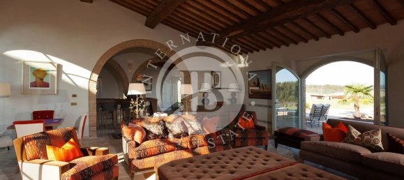 7 bedrooms Castles in Buonconvento, Italy No. 196349 10