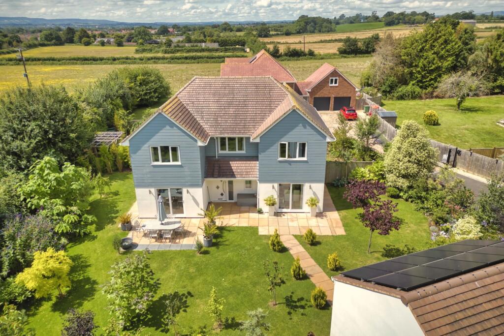 4 chambres Maison à Taunton, United Kingdom No. 13541