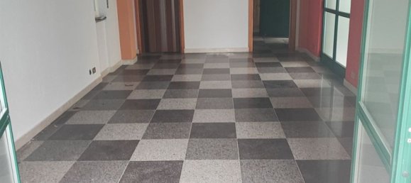 Oficina en Campobasso, Italy 50 m² No. 201776 10