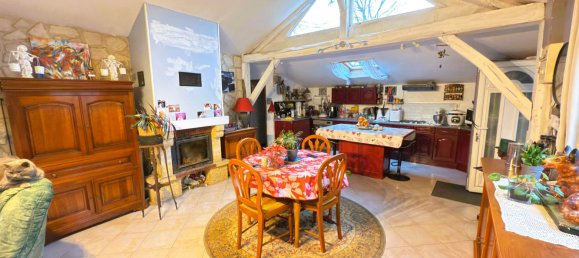 3 bedrooms House in Dammarie, France No. 38812 3