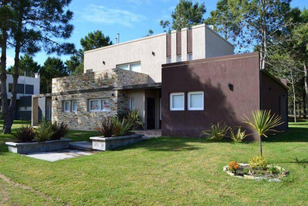 3 Schlafzimmer Haus in Mar del Plata, Argentina, Nr. 80538