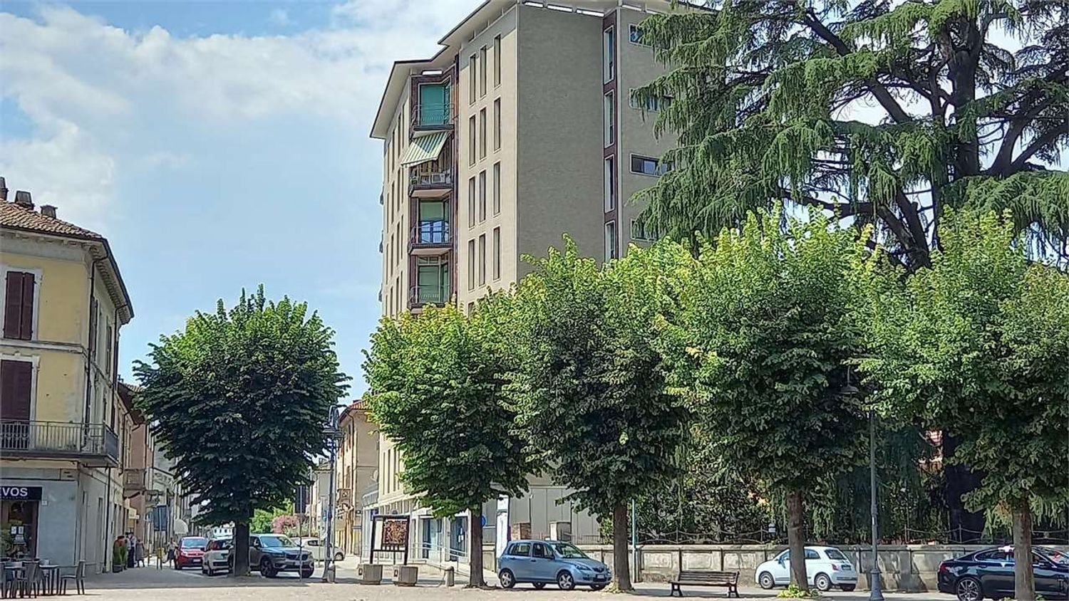 Квартира с 2 спальнями в Кастеджо, Италия № 158880