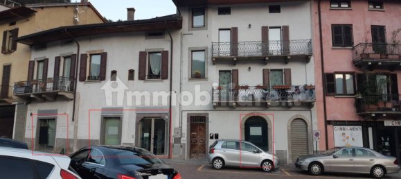 Imóvel comercial de 3 divisões em Cividate Camuno, Italy N.º 355079 2