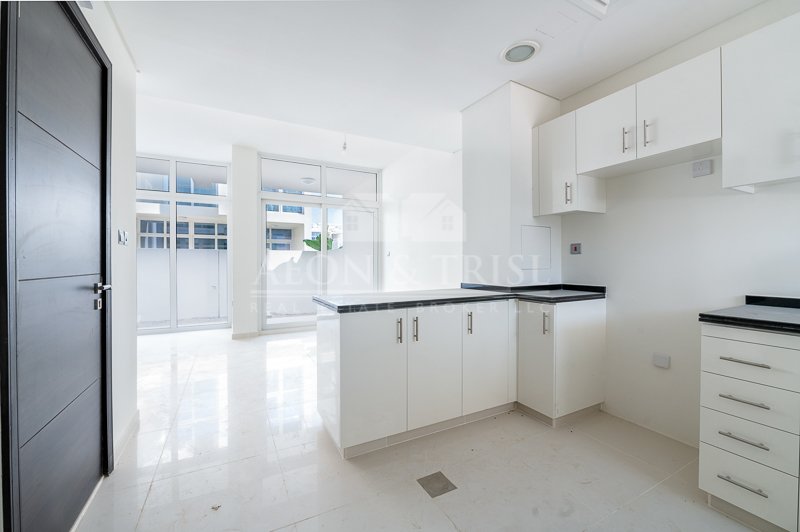 3 bedrooms Townhouse in DAMAC Hills (Akoya by DAMAC), UAE No. 105770