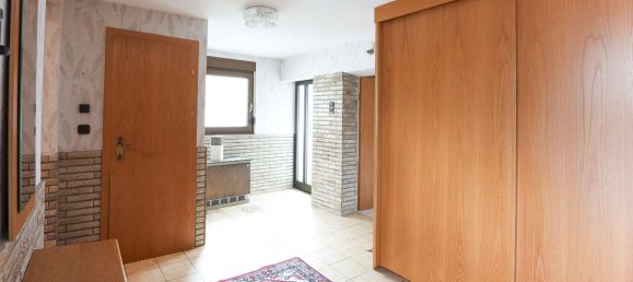 3 bedrooms Townhouse in Duren, Germany No. 29012 2