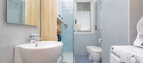 Apartamento de 2 habitaciónes en Sesto San Giovanni, Italy No. 330361 9