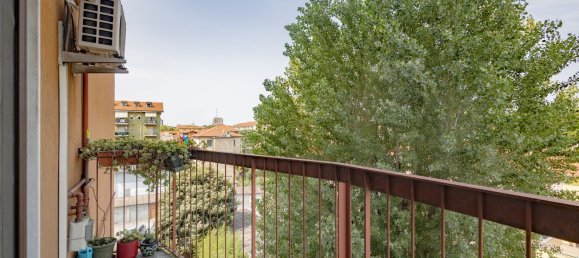 Apartamento de 2 habitaciónes en Sesto San Giovanni, Italy No. 330361 6