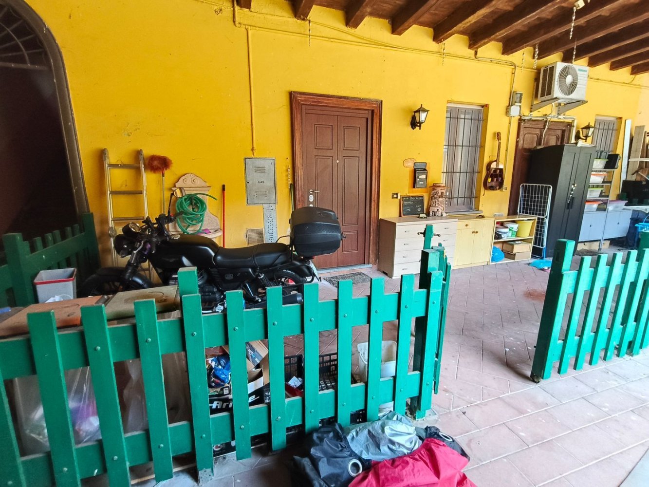 2غرفة شقة في Brignano Gera d'Adda, Italy رقم 298942