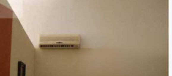 2-salle Appartement à Bari, Italy No. 161900 11