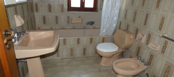 6-salle Appartement à Augusta, Italy No. 61495 10