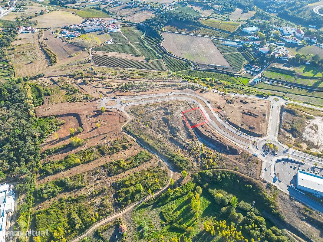  قطعة أرض في Evora de Alcobaca, Portugal 889متر مربع رقم 106602