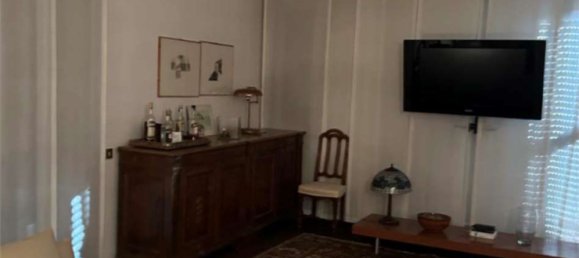 10 rooms Apartment in Erba, Italy No. 6196 5