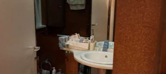 10 rooms Apartment in Erba, Italy No. 6196 18