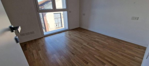 3غرفة شقة في Como, Italy رقم 36884 32