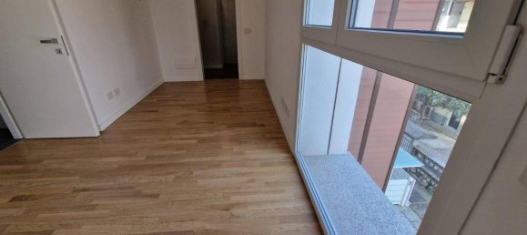 3غرفة شقة في Como, Italy رقم 36884 46