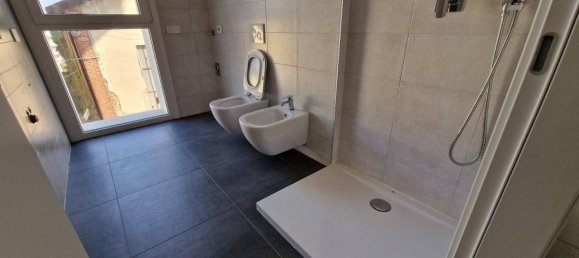 3غرفة شقة في Como, Italy رقم 36884 49