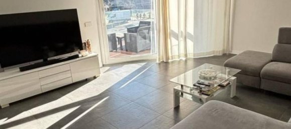 3غرفة شقة في Como, Italy رقم 36884 3