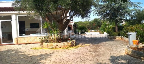 4 bedrooms Villa in Ostuni, Italy No. 348113 4