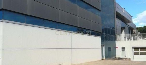 480m² Office in Terrassa, Spain No. 159557 4