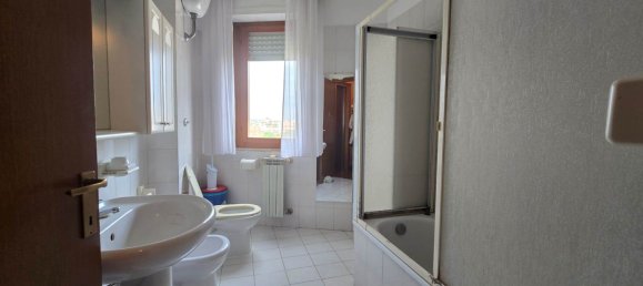 1 bedroom Apartment in Rome, Italy No. 146766 35