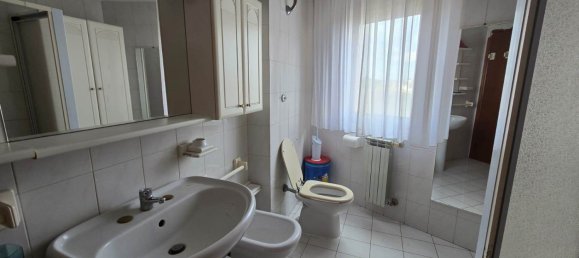 1 bedroom Apartment in Rome, Italy No. 146766 36