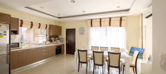 4 bedrooms Cafe / restaurant in Pattaya, Thailand No. 1203 4