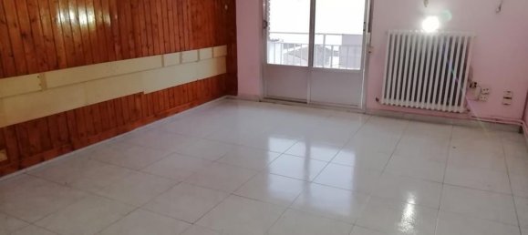 Apartamento de 3 dormitorios en Ciudad Real, Spain No. 157345 4