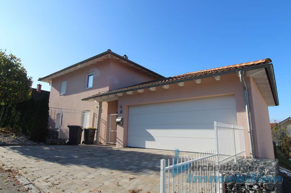 Дом с 4 спальнями в Дингольфинг-Ландау, Германия № 141390