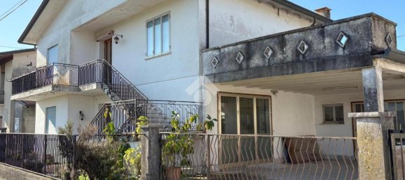 6غرفة فيلا في Rossano Veneto, Italy رقم 128487 3