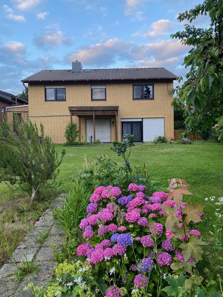 5 rooms House in Nienburg, Germany No. 312953