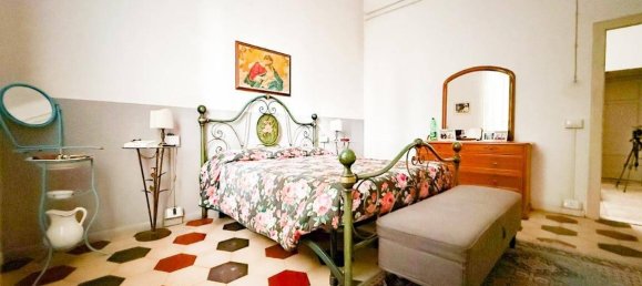 3 bedrooms House in Cascina, Italy No. 48910 19