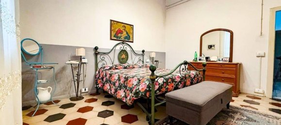 3 bedrooms House in Cascina, Italy No. 48910 16