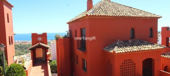 Ático de 3 dormitorios en Mijas, Spain No. 53782 10