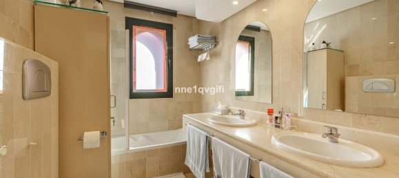 Ático de 3 dormitorios en Mijas, Spain No. 53782 21