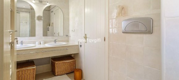 Ático de 3 dormitorios en Mijas, Spain No. 53782 17