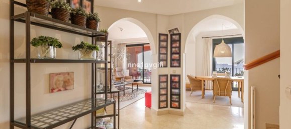 Ático de 3 dormitorios en Mijas, Spain No. 53782 9