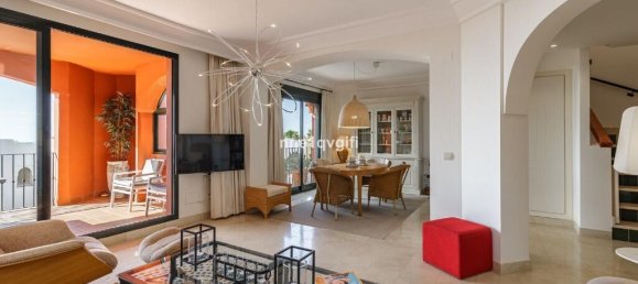 Ático de 3 dormitorios en Mijas, Spain No. 53782 5